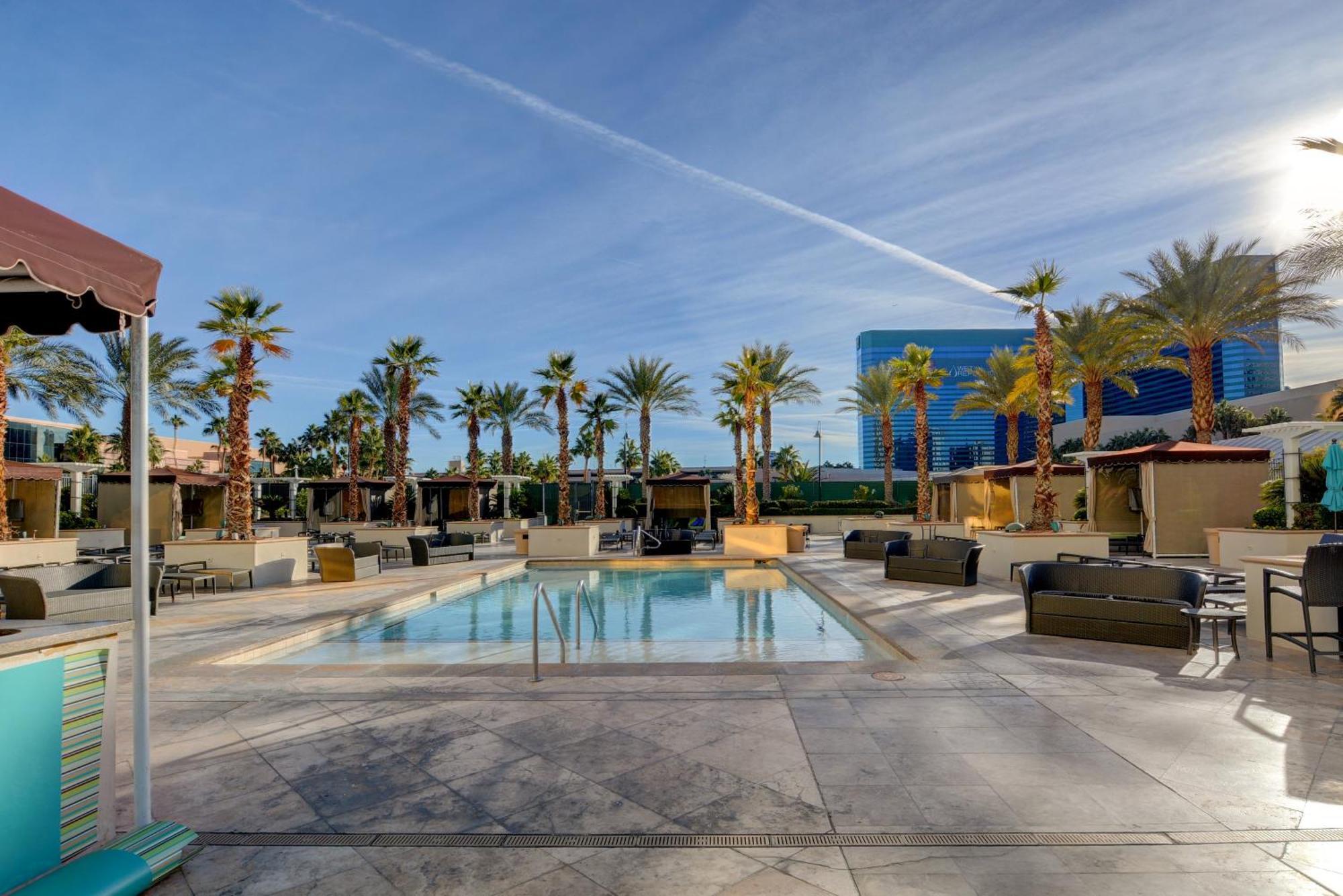 Premium Suite Mgm Signature High Flr Balcony Strip View Las Vegas Exterior photo